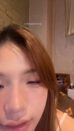 Hot Tiktoker Lanxinhyeu và màn lắc vếu huyền thoại cực chill – MMlive Lanxinhyeu