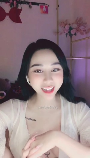 Idol Ni vú to livestream tìm kiếm phi công trẻ và khỏe – clip Ni