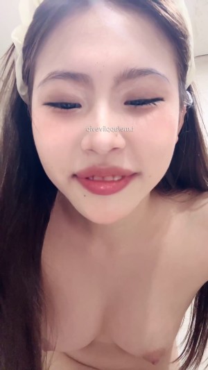 Bích Thảo(Bicthao) YYlive trải nghiệm con chim giả mới mua – clip hot BicThao