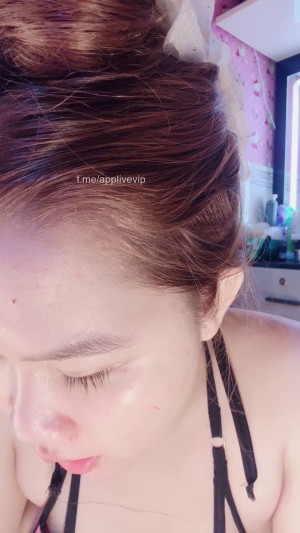 ThảoHiền02 ngồi se đầu dú cho anh em coi P2 – clip vú to